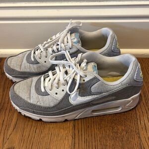Men’s or Women’s Nike Air Gray and White Fabric Sneakers